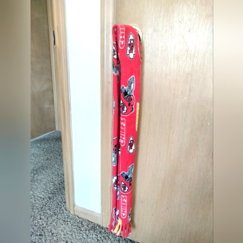 CHIEFS kids scarf